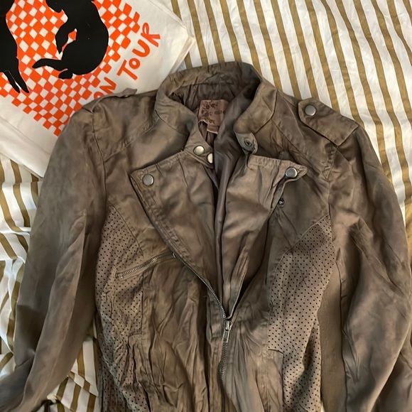 Forever 21 Taupe Bomber Jacket - Picture 2 of 6